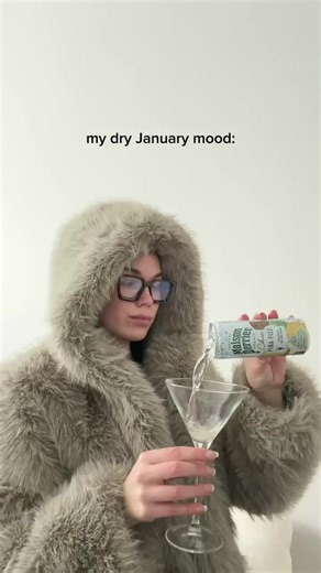 My Friday filled with ’Chic’ vibes 💚✨🍸