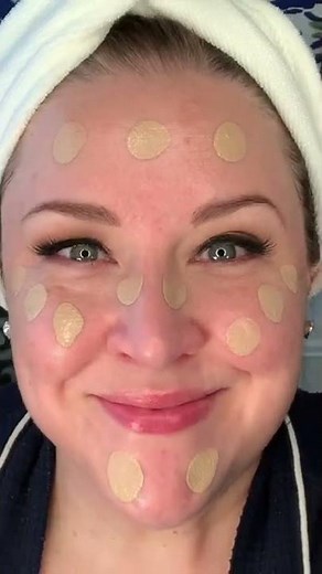 I tried the Wayne Goss 13 dot foundation technique