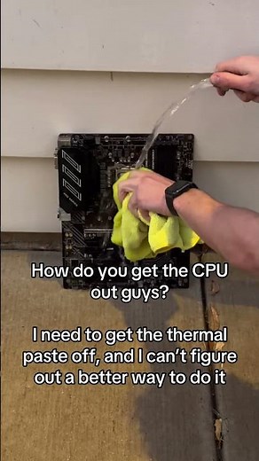 How do you get the CPU out guys? #gamingpc #computer #motherboard