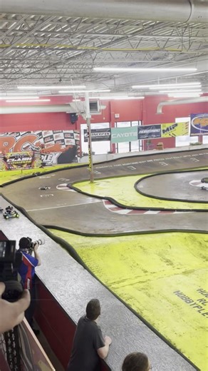 Tom Rinderknecht RC leads us into the New Year with some practice laps prior to qualifying today at the Clash of Champions 4.0 at Hoosier RC Hobbyplex in New Albany, IN. Tom is wheeling his Schumacher CAT PB 4wd powered by the Team Cayote Crest EVO ESC and Modi 6.0t motor and ProTek RC 575 Servo and 4800mAh shorty pack battery with JConcepts Inc wheels/tires, body, wing, and accessories. AMain Hobbies is a proud supporter of all the Clash racing action this weekend through our ProTek RC Team Cay