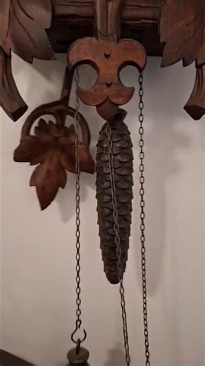 Vintage Cuckoo Clock Weights #shorts #cuckooclock #oddlysatisfying #asmrsounds #horology #clockwork
