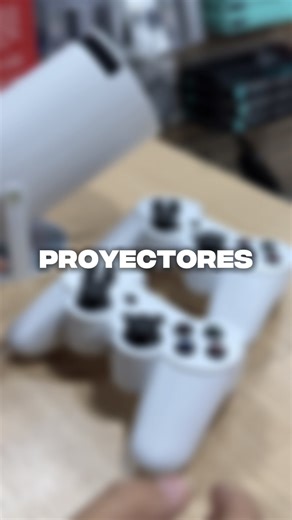 SMART TECH VE on Instagram: "¡PROYECTORES QUE TE DAN EXPERIENCIA DE CINE EN CASA! 🍿🍿 Listos para entretener ✅ PROYECTOR CON SISTEMA INTELIGENTE / 2 CONTROLES DE JUEGO / 1 MINI CONTROL REMOTO / CONEXIÓN HDMI / CONECTOR JACK 3.5MM REF: 80 ✅ PROYECTOR BOXLIGHT DLP P12 / 4.000 LÚMENES / ALTAVOCES INTERNOS / CONEXIÓN HDMI / CONEXIÓN VGA / CONEXIÓN DISPLAY PORT / SALIDA COMPONENTE REF: 60 ¡Visita nuestras sedes! 📍 Barquisimeto: Calle 22 entre carreras 21 y 22. C.C. Alejandría locales 1 y 3 📍 Barqu