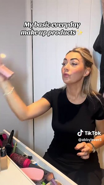 Everyday Makeup Essentials: My Go-To Products