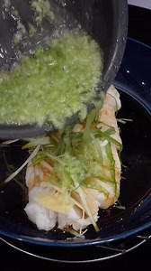 This steamed fish with soy ginger and scallions is so easy to make and packed full of flavor. I’m cooking out of my friend @chefnininguyen ‘s new cookbook Dac Biet. There’s actually 2 recipes out of her book in this video: the ginger scallion sauce which goes perfectly on top of so many dishes plus the steamed fish recipe. Make sure to get yourself a copy of her book if you love Vietnamese food like I do. Please see recipe below: 3 scallions julienne 10oz fish fillet (any white flakey fish, I us