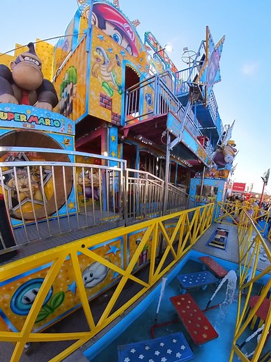 Super Mario Bros. Funhouse XXL 🎡 🇪🇸 #kirmes #funfair #ferias #carnival #roblox