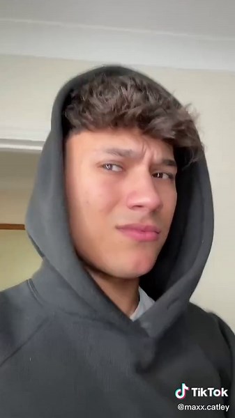 Wipe or wiggle? #debate #whichone #foryoupage #tiktok #trending | wiggles