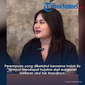 7.2M views · 10K reactions | Viral Wanita Tertawai Ibu-ibu Lihat...