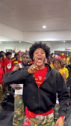 E for what ???💚🦅 High spirit 🇬🇭 Dance class dey come back soon get ready to move and groove! 🏠: @dglacademyghana #fyp #share #reels #explore #viral | Allo Danny