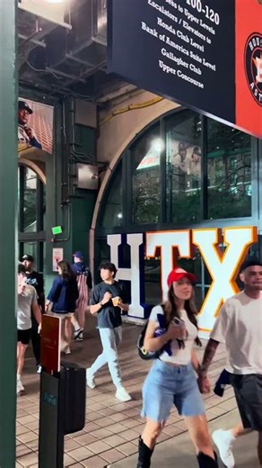 Ep. 91 - WBC - #worldbaseballclassic #mlb #astros #usa #italy #baseball #houston #texas #shorts #usa