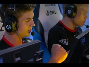 DEVICE PUNCHING THE MONITOR (DEVICE VS COLDZERA)