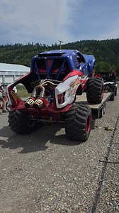 We had to get a little western loading @batterup123 #minimonstertruck on the trailer without ramps. 🤓🤠 Now if the votes were just up to me, I soooo would have just monster trucked up it! But @rr_fab had a way smarter (and less fun) idea to bolt a few of our fixture table inserts together and strap them to the back of the trailer. It worked way better than my idea but was definitely less fun 😂 | Overkill Racing and Chassis