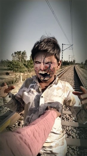 Zombie 🧟‍♀️ Attack 🦠😱 || fauji ho gye apne desh ke liye shahid || #zombie​​​​​​​​​​​​​ #viral​​​​​​