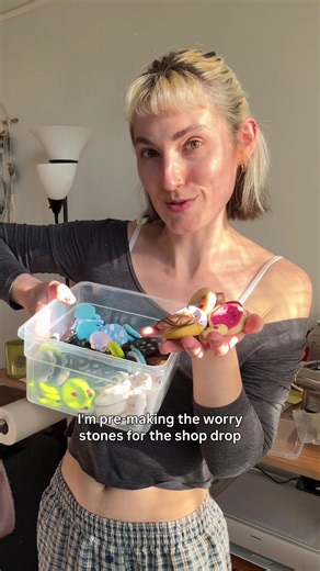 I’m trying something new this drop: pre-making all the worry stones instead of made-to-order 💕 Everything you’ll see in the upcoming drop will already be sculpted and just waiting to find their new homes. This means I can pack your order and bring it to the post office within just a handful of days 💌 (so much quicker than my made-to-order drops!) ✨ Shop drop: Sunday, January 18th at 3pm EST ✨ #polymerclay #clayartist #worrystone #fidget #shopupdate