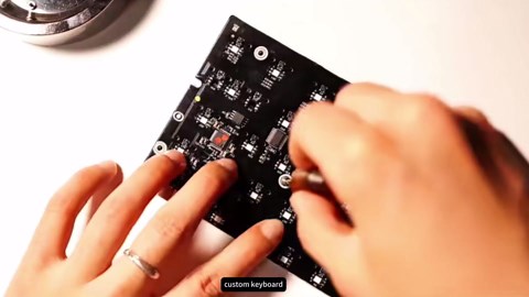 H60 Aluminum Keyboard Case,60% Customized Mechanical Gaming Keyboard Housing Compatible with Woot60HE/MADLIONS MAD 60 HE 61Keys Compact Barebones Keyboards DIY (Black)