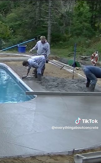 Pouring a concrete pool deck 💦💦 #everythingaboutconcrete #mikedayconcrete #mikedayconcreteyoutube #theconcreteunderground #pourconcrete #concretepooldeck #fyp