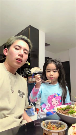 นานที หลานผมจะป้อนข้าว #มินตราหลานลุงเบิ้ล