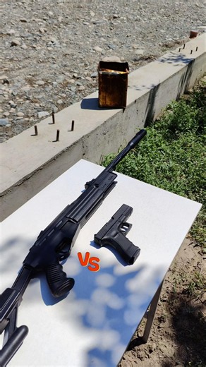 Airgun Vs Airsoft Glock | Who's Power 🔥 #usa #airsoft #airgunhaunting