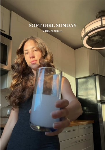Soft Girl Sunday 🤍 Overnight curls, supplements, a little breakfast, & Pilates before the day gets loud. Romanticizing the parts of life I used to rush through. #sundayreset #morningroutine #morningvlog #romanticizeyourlife #pilatesgirl