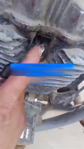 10รถยนต์ไฟฟ้า มอเตอร์ไซค์ และสกู๊ตเตอร์สามารถได้รับประโยชน์จากหัวเทียนเหล่านี้ เนื่องมาจากประหยัดน้ำมันได้ดีขึ้น มีกำลังมากขึ้น และสตาร์ทได้ง่ายขึ้น #หัวเทียน