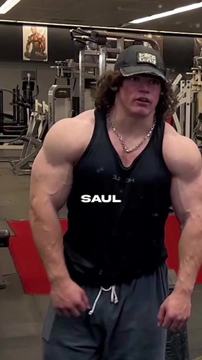 Sam Sulek's Terrible Posture 😨💀 In this video, Martin Rios is going to discuss the importance of good bodybuilding posture. Too often, we see bodybuilders with terrible posture, Sam Sulek being an example of this. This holds them back from reaching their full potential as athletes and people. In this video, Martin Rios is going to discuss the importance of good bodybuilding posture and how you can improve it. By following the tips in this video, you'll be on your way to having a stronger, more
