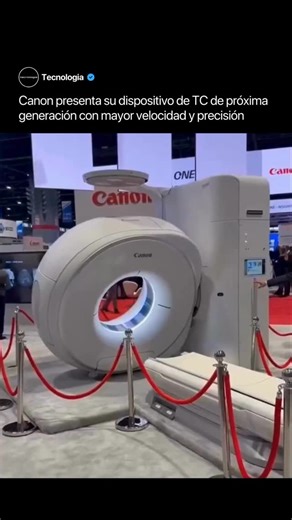 Tecnologia on Instagram: "Este nuevo sistema de TC de Canon está diseñado para escanear el cuerpo humano con mayor claridad y ciclos más rápidos, ofreciendo a los médicos imágenes más nítidas mientras mantiene a los pacientes más cómodos durante el proceso. La máquina incorpora una arquitectura de detectores actualizada, unidades de procesamiento mejoradas y un gantry rediseñado para reducir el desenfoque por movimiento, minimizar la dosis de radiación y generar resultados de alta resolución en 