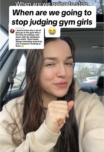 Creative Gym Outfit Ideas for Women