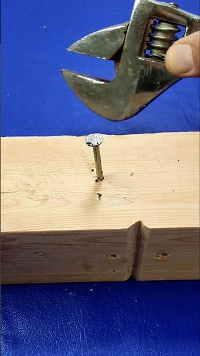 You Won’t Believe This! Genius Trick to Remove a Stuck Screw Effortlessly #diy