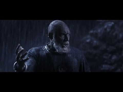 Baahubali beheads Bhadra