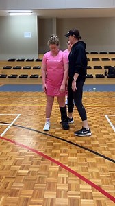 The shoulder shimmy… Sharni Layton and our defenders working on shifting their shoulders to avoid contacting and get themselves in the best position to create tips and intercepts #netball #defence #netfit | NETFIT Netball