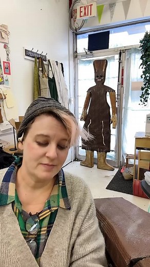 Sewing puppets today! Tomorrow is the last day to catch the franken gingerbread man!! #puppetshow The Franken-Gingerbread Man runs in Saskatoon @wideopenchildrenstheatre Nov 1,2,8,9 for families and preschoolers, 45min puppet show Franken-Panto runs in Meacham @dancingskytheatre December 5-21 for families of all ages, 1 hr 30, panto style live theatre with songs and some puppets. Two shows working from one concept! Catch both and have a barrel of laughs at Halloween and Christmas! @dancingskythe