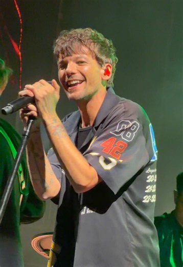 my fav man ever 🫶🏻 #louistomlinson #concerts #la #1d #onedirection | Louis Tomlinson Concert
