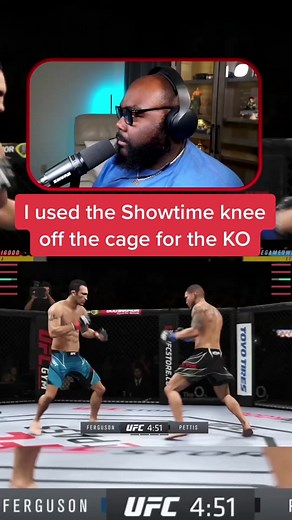 Showtime Knee KO on the Cage in MMA Streaming Community