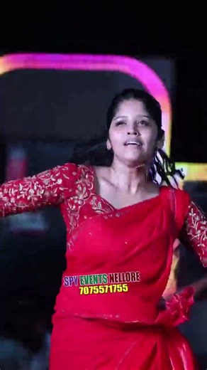 akkad bakkad song dance performance video #teluguoldsongs #youtubeshorts #dancevibes #short