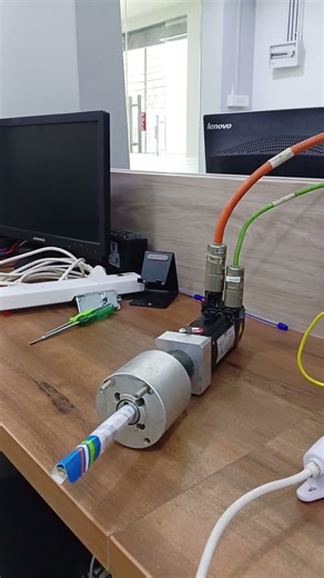 Schneider Electric Lexium 32 servo drive #servomotor #schneiderelectric #servodrive