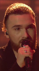 Joel aus Team Bill und Tom tritt im Halbfinale mit dem Song "Drops Of Jupiter" von Train an. ❤️‍🔥 #tvog | The Voice of Germany