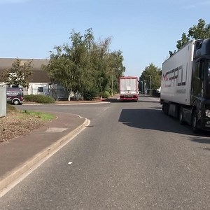 2.7M views · 550 shares | SCANIA R580 V8 E3 - V8 Rumble - TruckMaxed!! Old School Stack Setup with the deep roar!!!! | TruckMax Ltd | Facebook