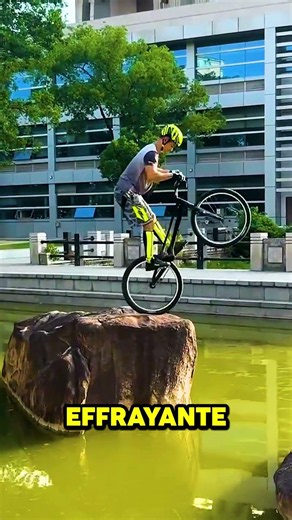 Extreme trial biking jumps!