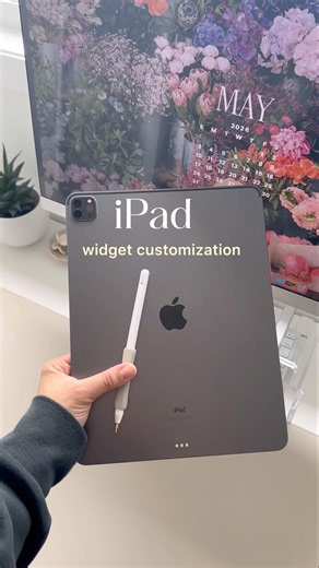 Customize your iPad with widgets 💛 #ipad #ipadwidgets #ipadcustomization #ipadpro #ipadkid #apple