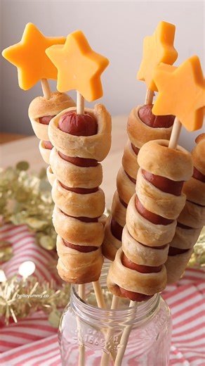 hello, Yummy on Instagram: "Celebrate the new years with these fun fire works hot dogs! 🎆 Recipe on my site: https://helloyummy.co/firecracker-hot-dogs/ #newyearfood #newyearseve"