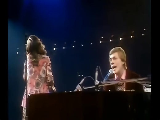 672K views · 43K reactions | 'CLOSE TO YOU' (LIVE), 1974 #carpenters #KarenCarpenter #RichardCarpenter HDR | Close To The Carpenters | Facebook