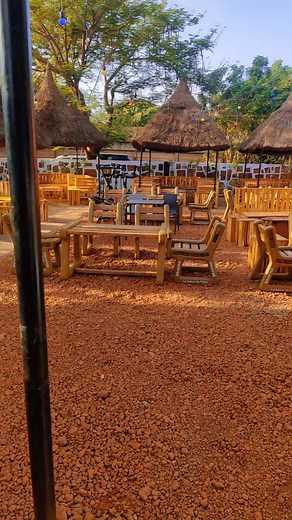 After Work /Restau-bar Bière à pression disponible. chic cadre situé dans ville de Bobo Dioulasso/Petit Paris en face du rond point Blaise Kadhafi. 74222026 #visibilitesurtiktok #followers #bobodioulasso❤🇧🇫#ouagadougou #boisson#sortiedetente#burkinatiktok🇧🇫