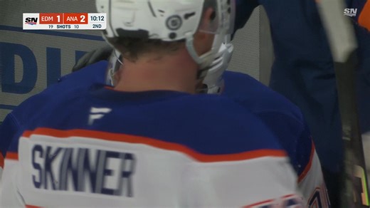 Corey Perry heads down the tunnel after taking a high hit from Radko Gudas | Sportsnet