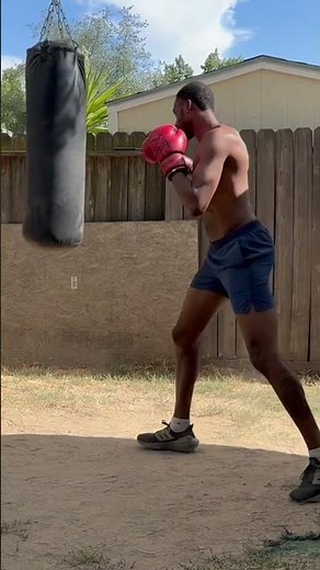 Outside Boxing Training #boxing #motivation #fitness #viral #training #diy #lifestyle