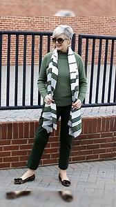 16K views · 557 reactions | Casual Chic: ¡La moda relajada que te hará sentir espectacular a cualquier edad! Parte 6 | Moda y estilos de vestuarios para Mujeres Reales | Facebook