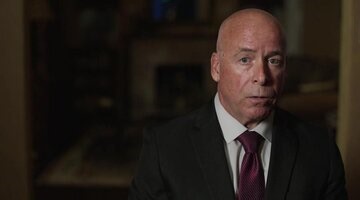 Buried in the Woods: Secrets of the Hollywood Hills | Oxygen