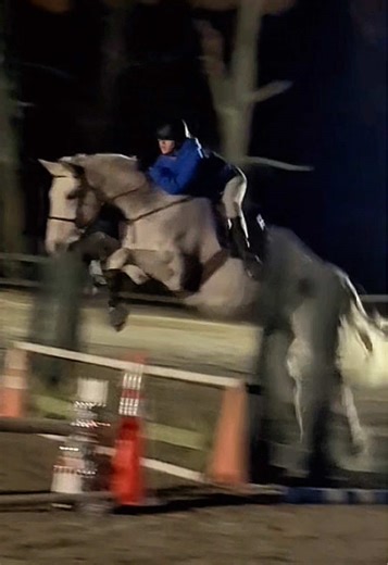 Horseback Riding Adventures with Kelseyyyy