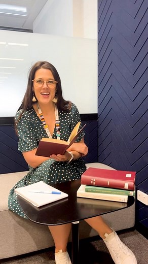 4.6K views · 32 reactions | It’s National Essay Day and we’re celebrating with our top 5 tips to writing a better essay! ✍️ If you’re a student on campus or online, be sure to visit the Learning Lounge in the Central Library or Studiosity [online] for assignment support from our Learning Advisors.  Search ‘Student Learning Support Service’ on our website for more info! #NationalEssayDay | Flinders University | Facebook