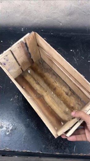 683K views · 9.2K reactions | Hatch chicks in wooden box - big success | Mian Inventions | Facebook