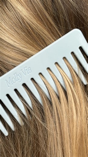 COLOUR EXPERT | UK + GLOBAL EDUCATOR on Instagram: "A little BTS of my private education days. First up we’ve had our model. Showing the girls how to enhance your face frames without them being too bold. For any information on private salon education days, my dates are now live for march onwards so send me a message to enquire. 💓🫶🏻"