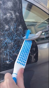 85M views · 107K reactions | If you have pets this will change your life 勞 I have now used this on all furniture in my house its amazing!! | Juliette Electrique | Facebook